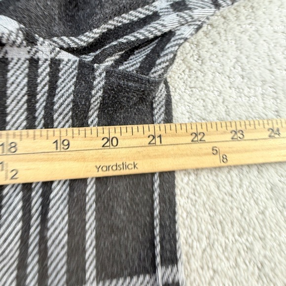 Faherty Legend Sweater Shirt Charcoal Bone Plaid Flannel WKH2216-CLB Womens L - Picture 9 of 11